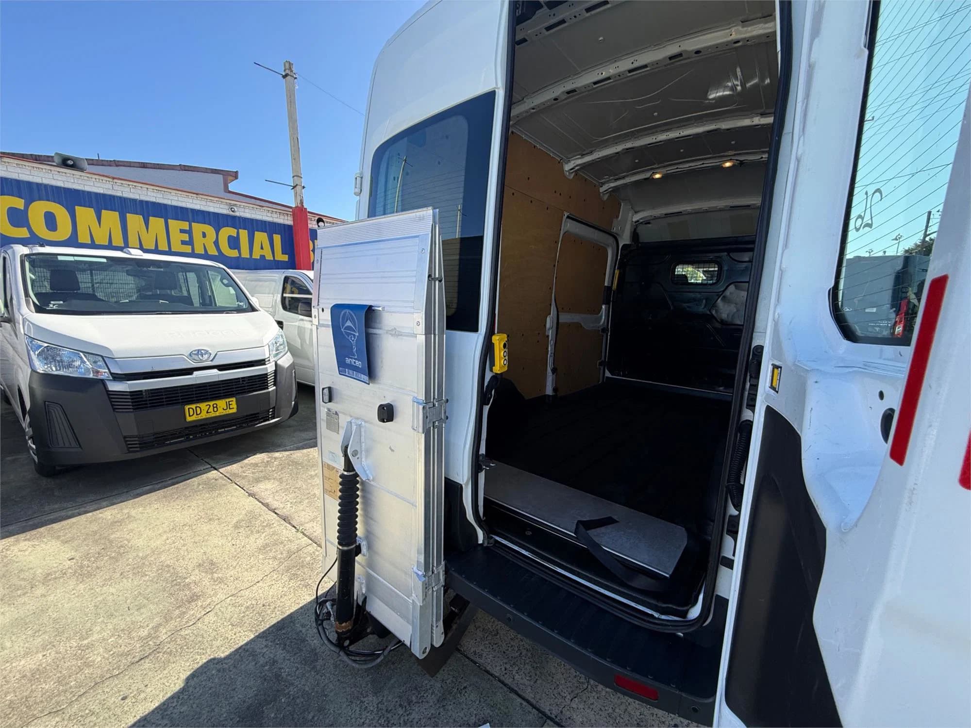 2017 Ford Transit 350L VO