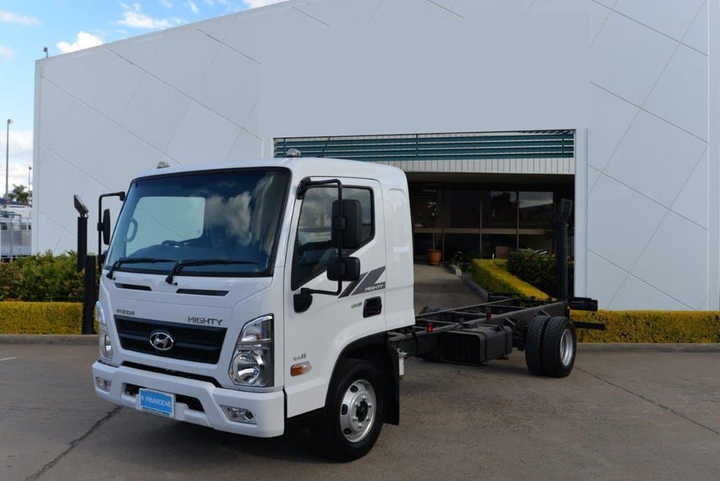 2025 HYUNDAI EX8 ELWB