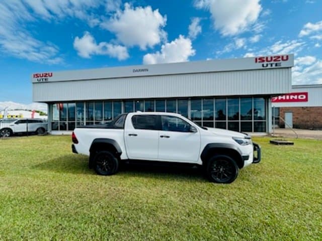 2024 Toyota Hilux 4X4 Hilux 4X4 Rogue 2.8L T Diesel Automatic Double CAB