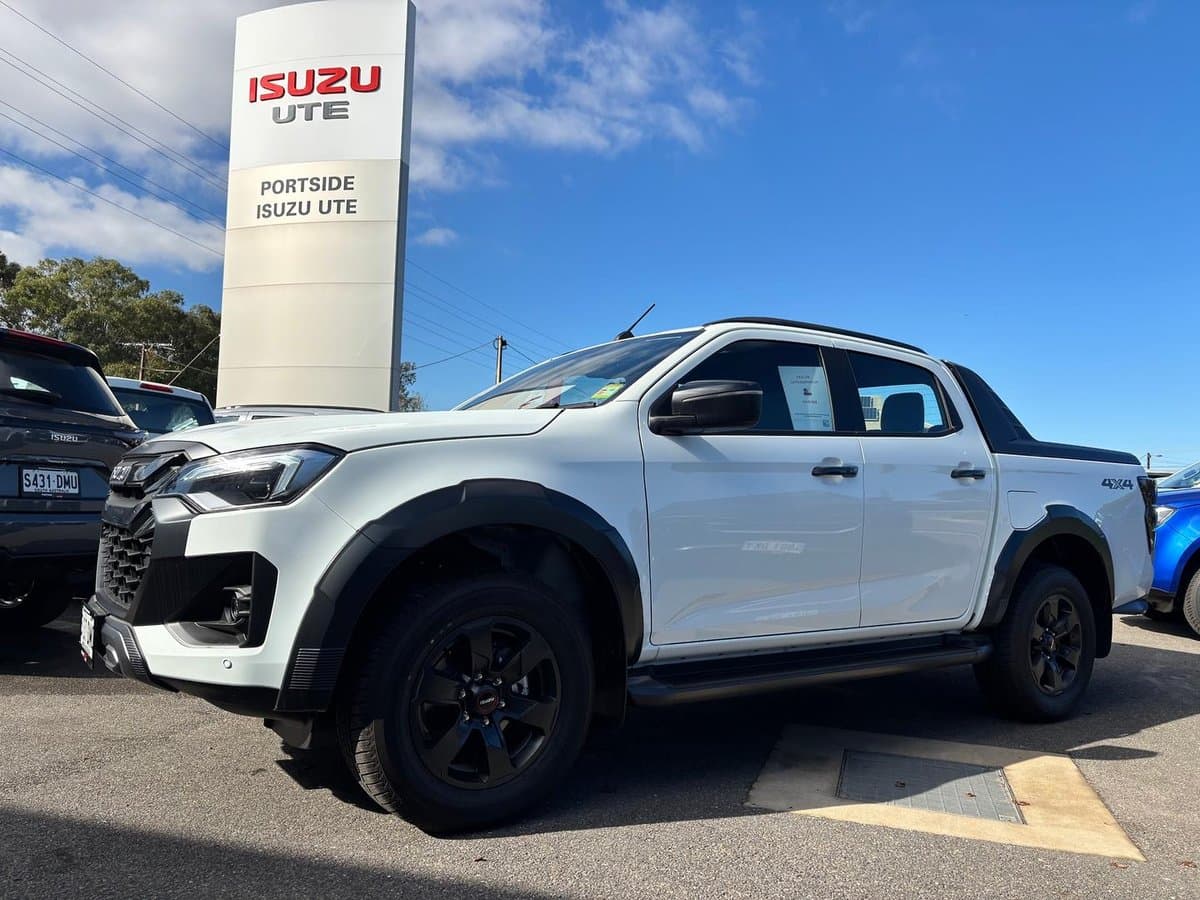 2025 Isuzu D-MAX X-TERRAIN MY25.5 4X4 Dual Range