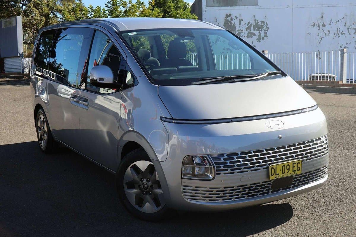 2024 Hyundai STARIA US4.V3 MY25