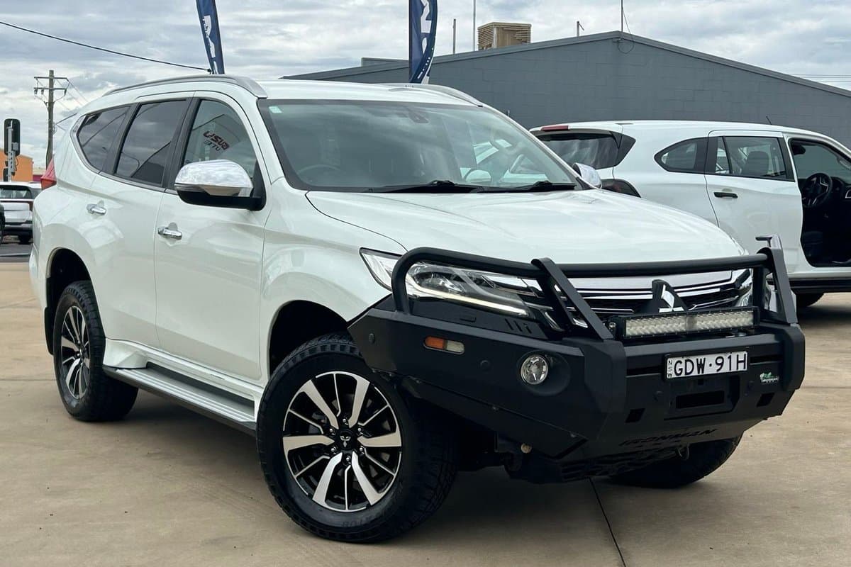 2017 Mitsubishi Pajero Sport GLS QE MY17 4X4 Dual Range