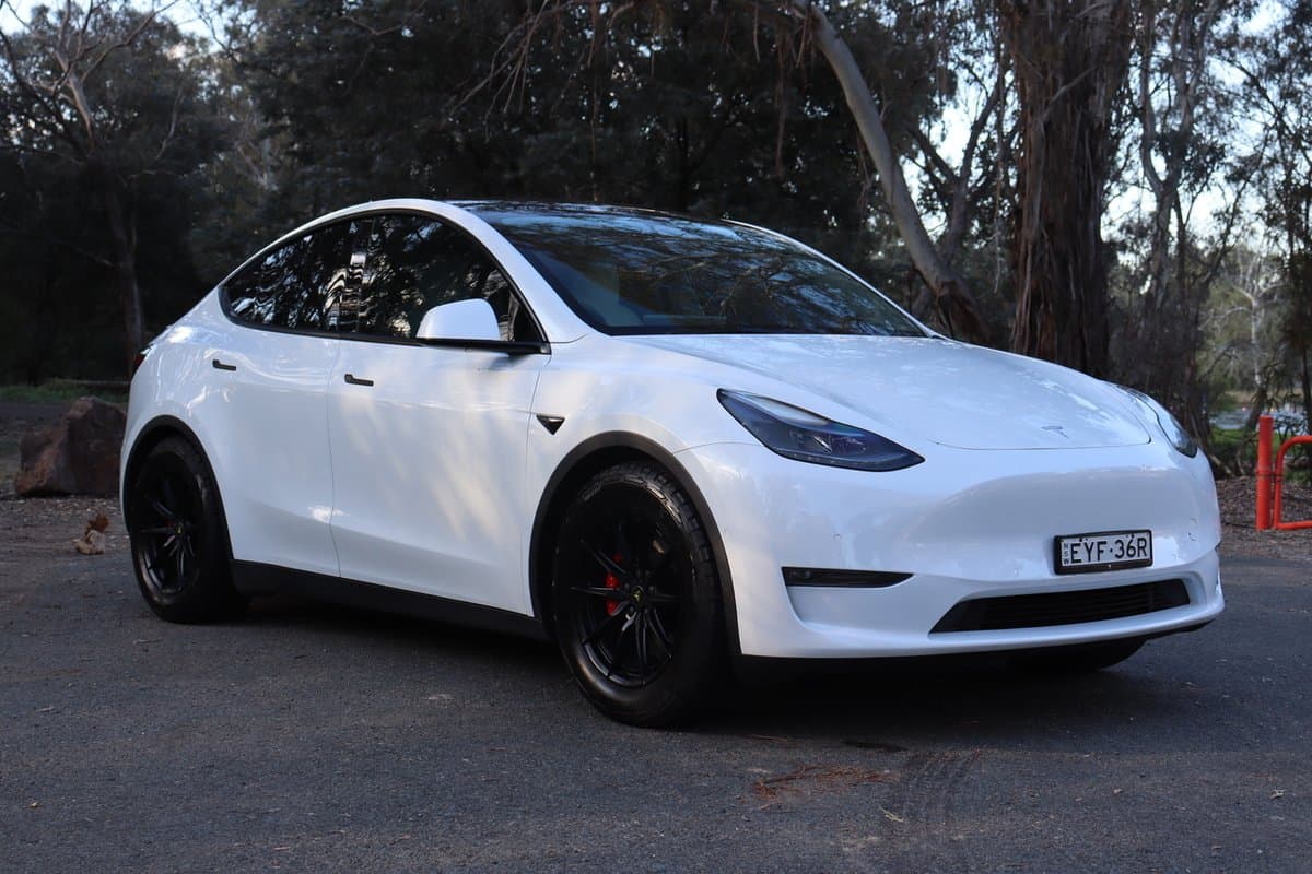 2023 Tesla Model Y Performance MY23 AWD