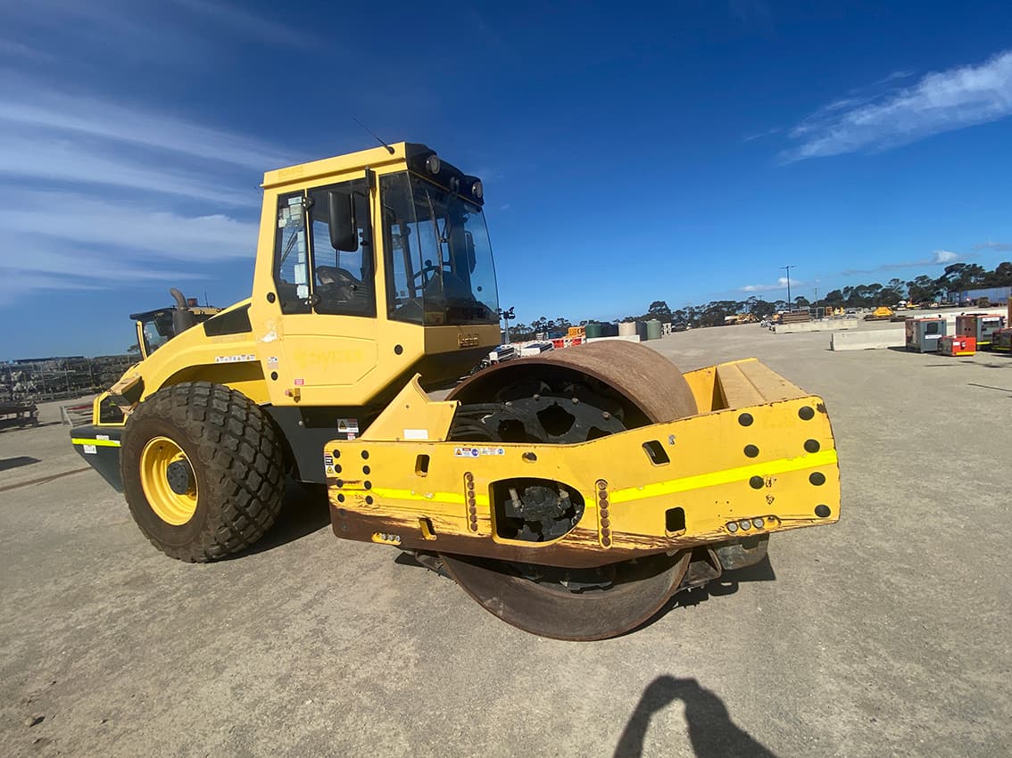 Bomag BW216 D-4