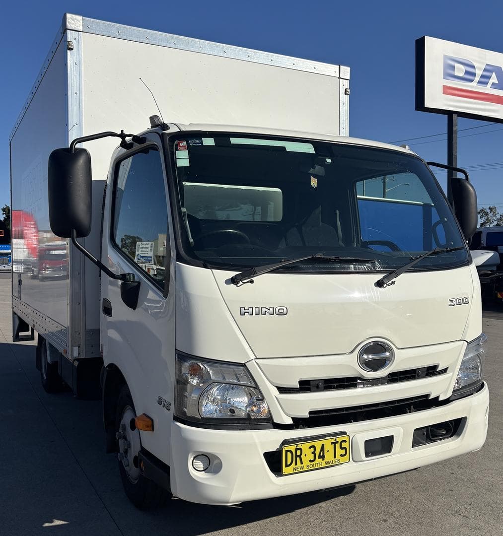 2023 Hino 300 Series 616 Low Klms