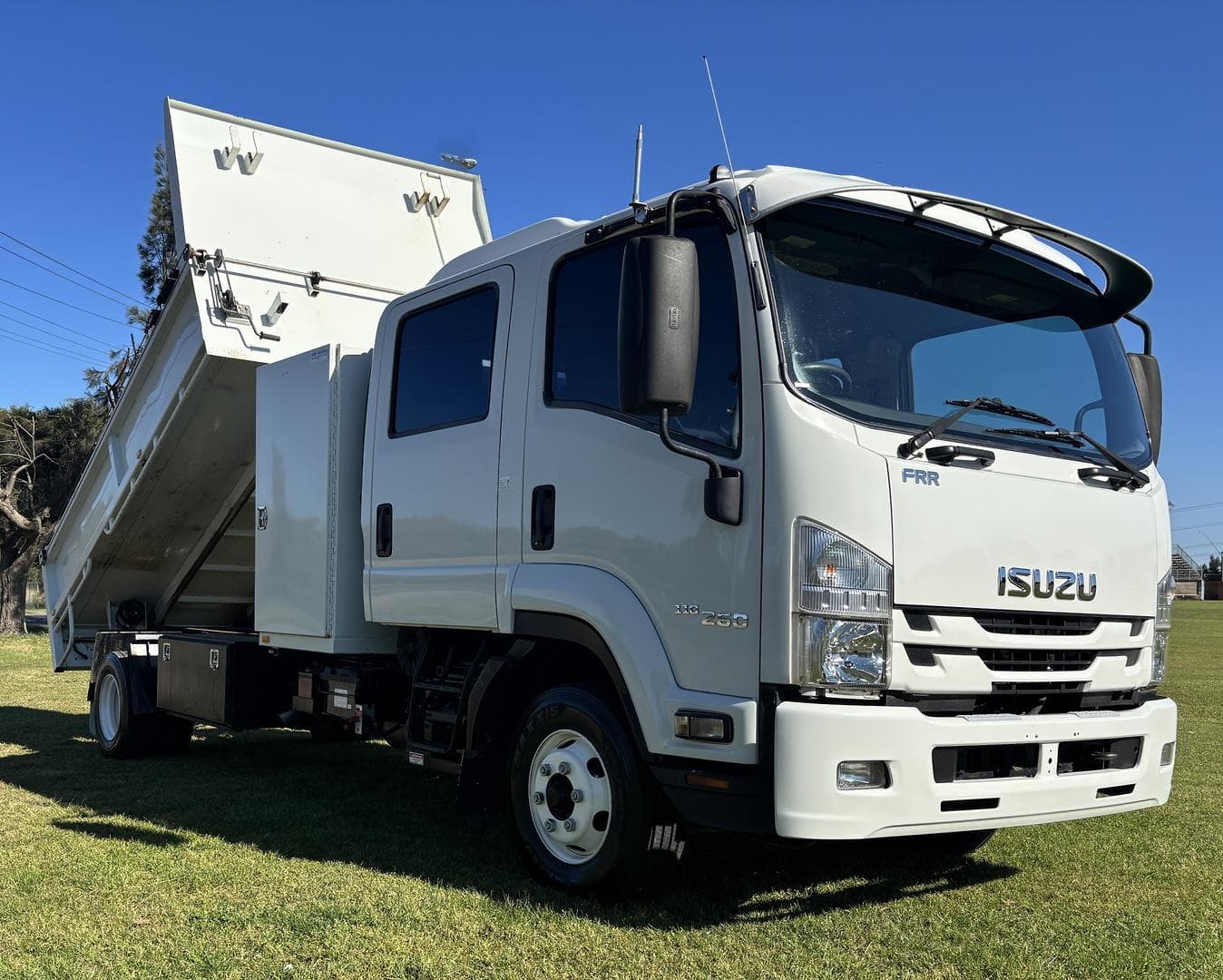 2017 Isuzu F Series FRR110-260 Tipper