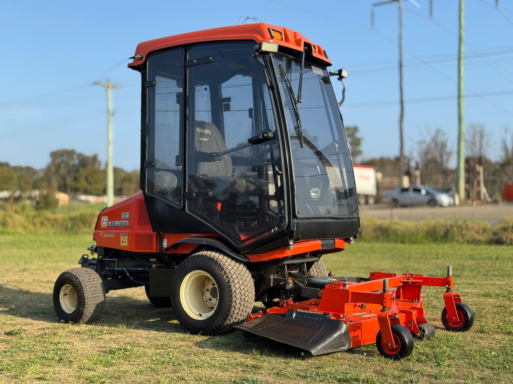 KUBOTA F3690 AC CABIN DIESEL OUT FRONT DECK RIDE ON LAWN MOWER TORO JOHN DEERE