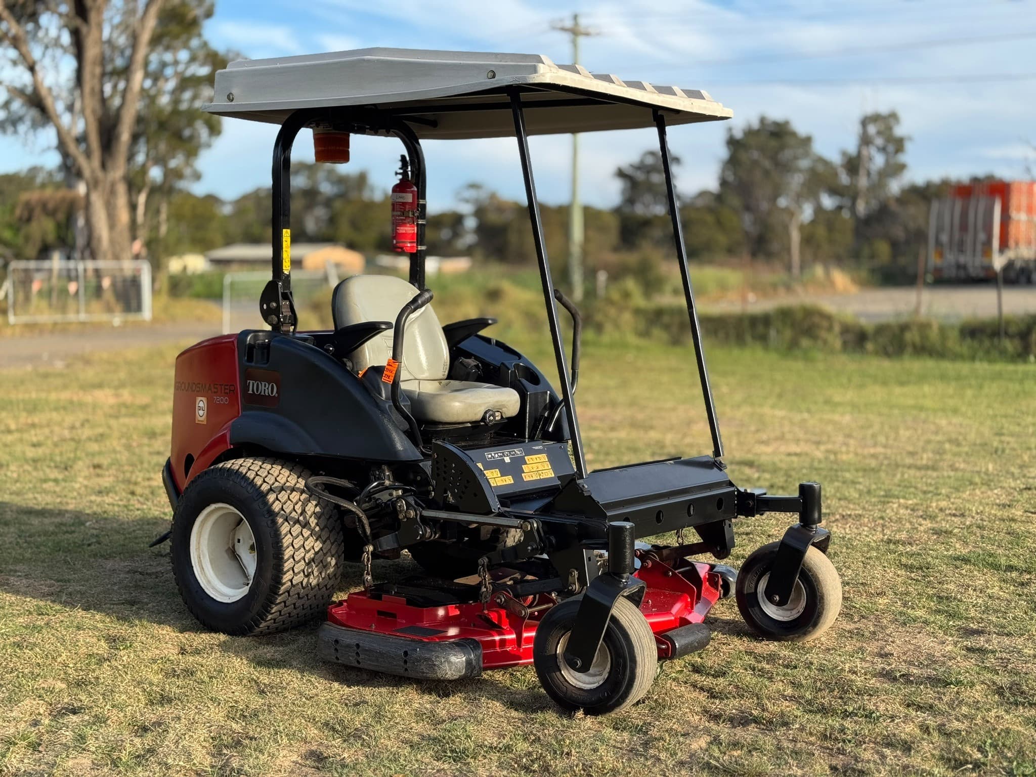 TORO GROUNDSMASTER 7200 DIESEL COMMERCIAL ZERO TURN RIDE ON LAWN MOWER JOHN DEERE KUBOTA