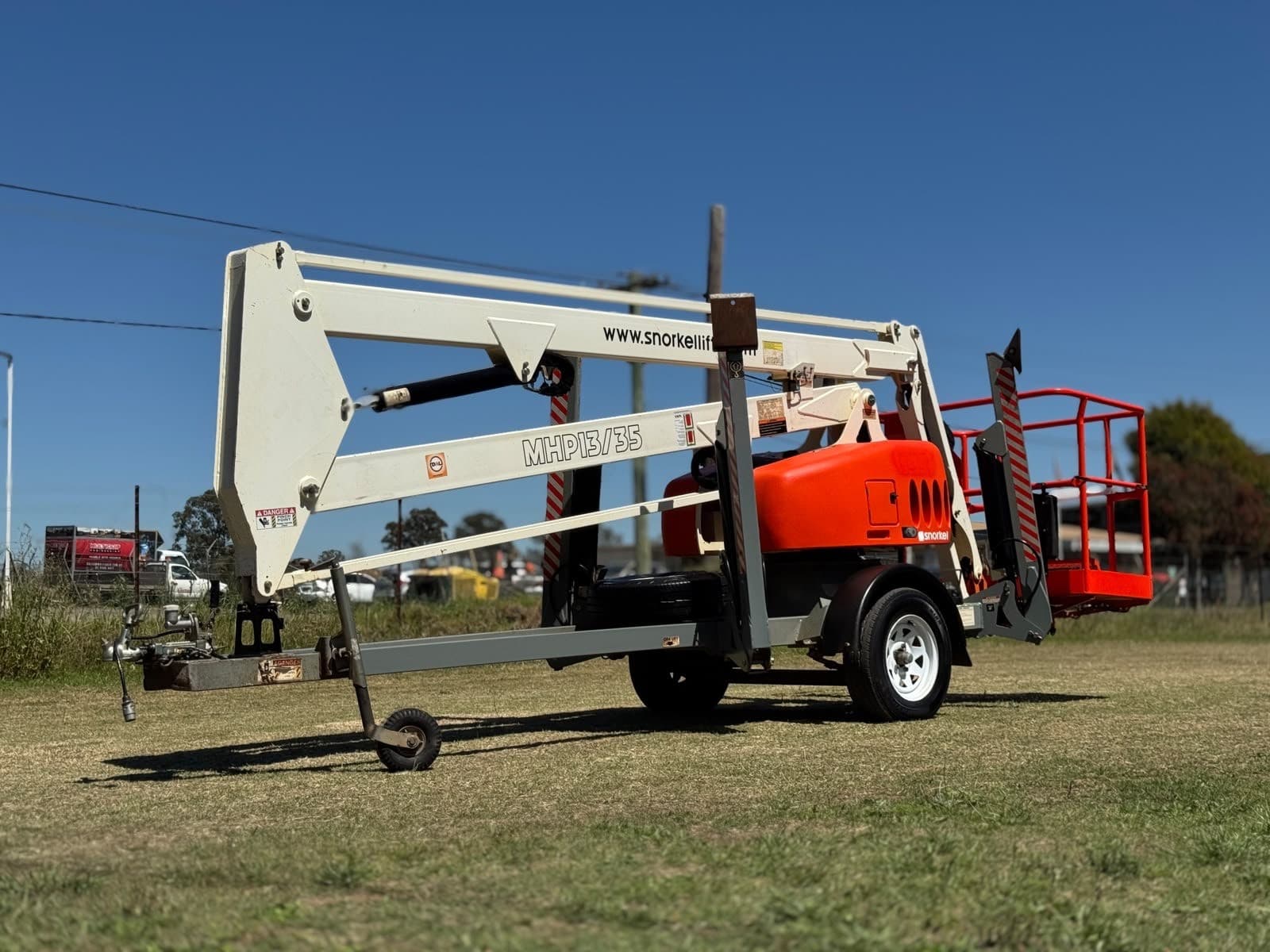 SNORKEL MHP 13/35 V308 41FT 12.6M TRAILER MOUNTED BOOM LIFT ELEVATED WORK PLATFORM EWP JLG GENIE