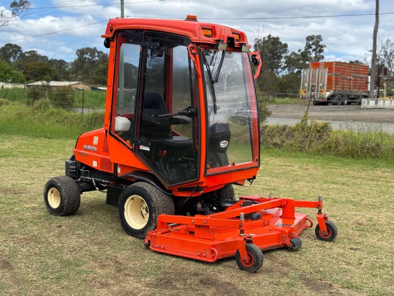 KUBOTA F3690 72 INCH DIESEL OUT FRONT DECK RIDE ON LAWN MOWER TORO JOHN DEERE
