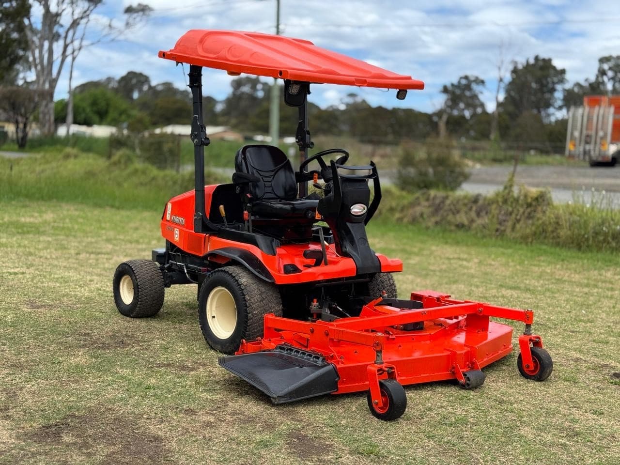 KUBOTA F3690 72 INCH DIESEL OUT FRONT DECK RIDE ON LAWN MOWER TORO JOHN DEERE