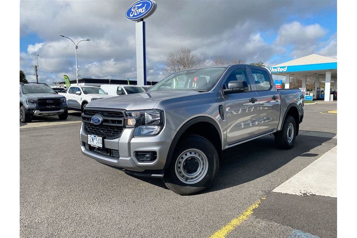 2024 Ford Ranger XL 4X4 2.0L