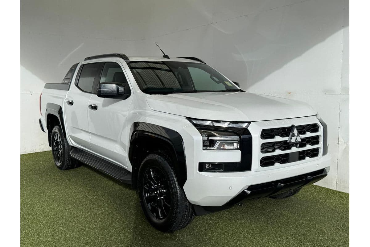 2026 Mitsubishi Triton GSR MV 4X4