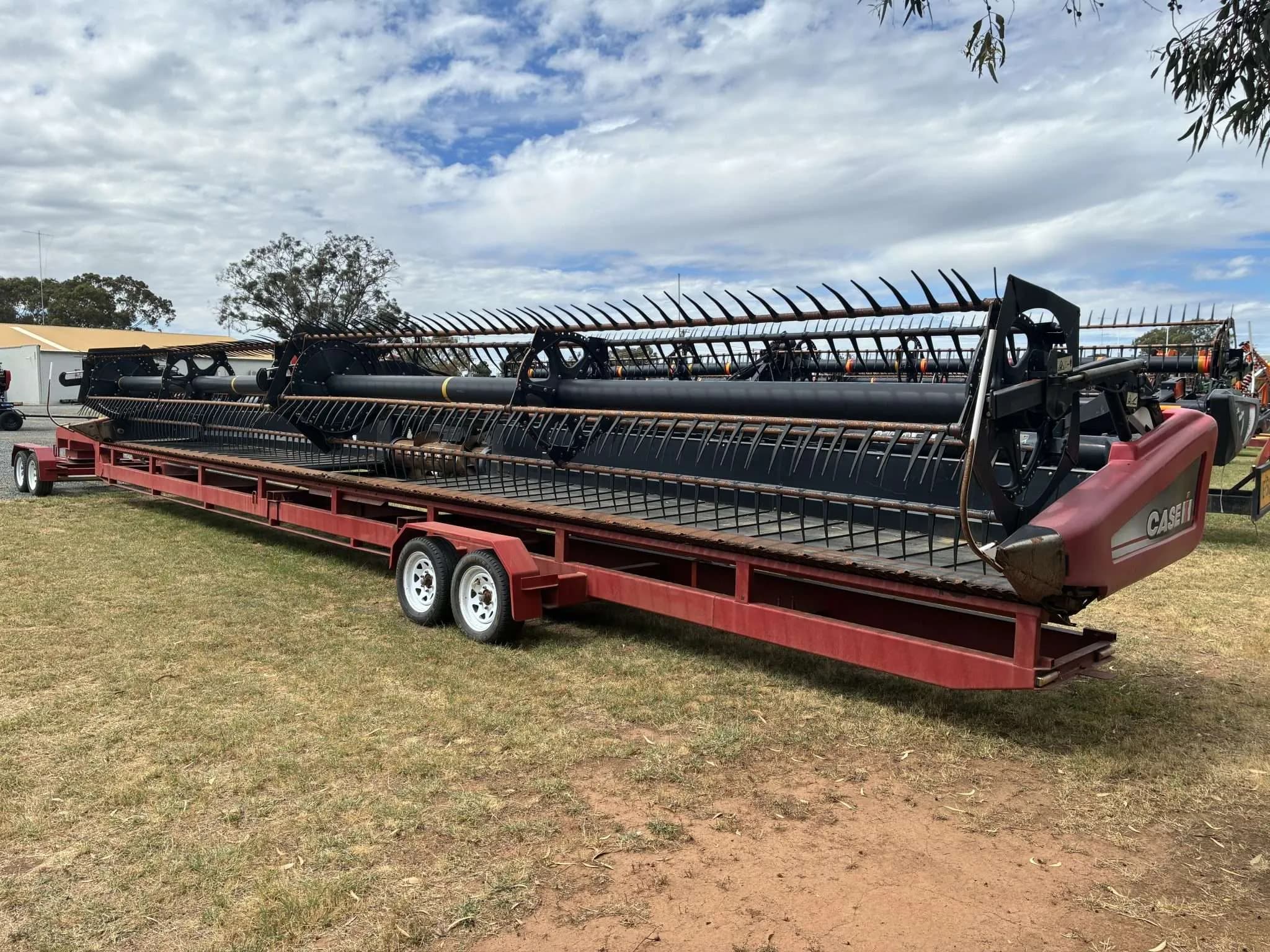 CASE IH 2152 FRONT, 2011