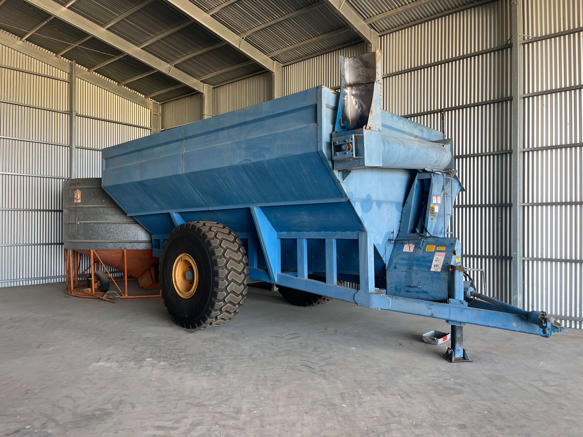 Home Made Chaser Bin Haul Out / Chaser Bin