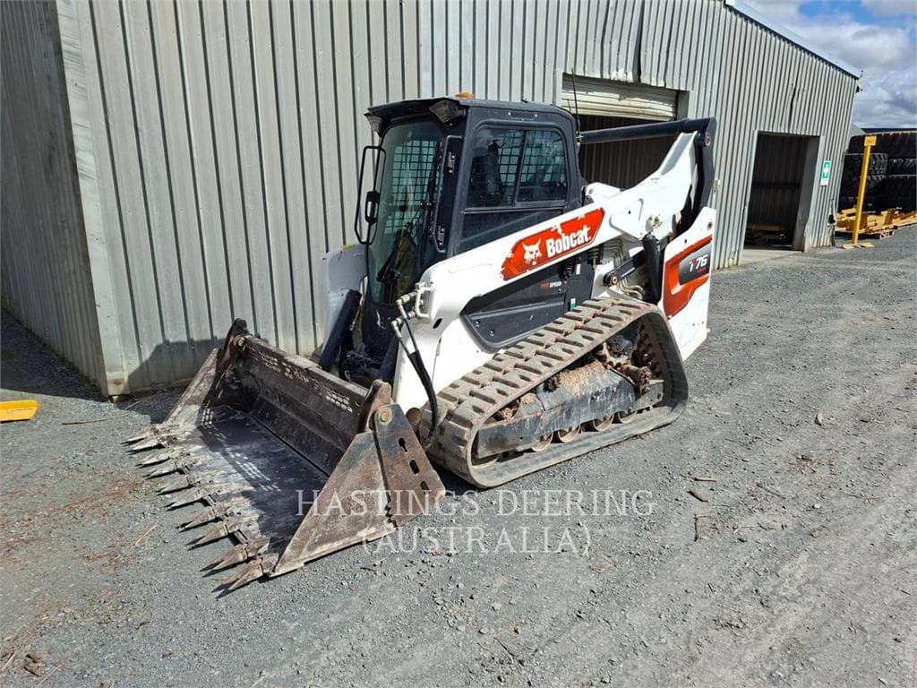 Bobcat T76