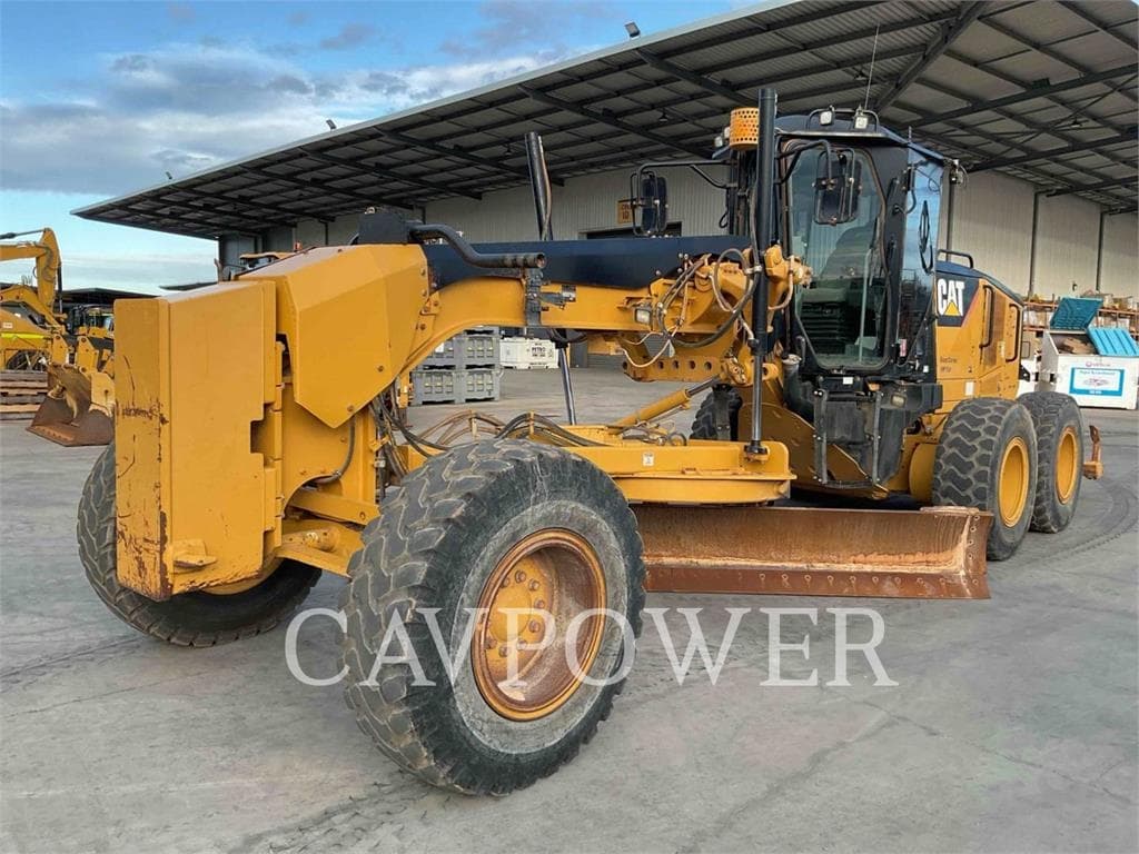 CAT 12M