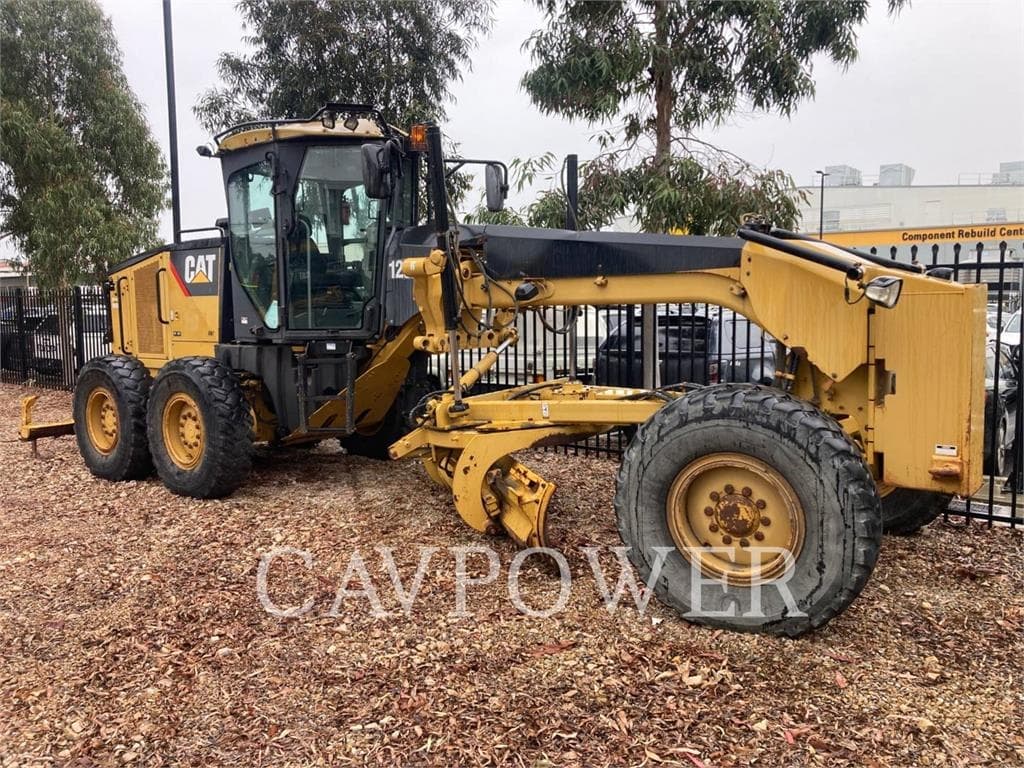 CAT 120M