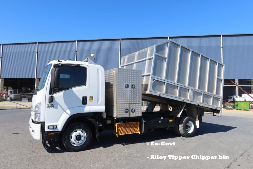 2013 Isuzu FRR 600 - TIPPER CHIPPER BIN TRUCK