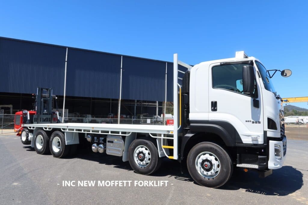 2026 Isuzu FYJ 320-355 AT (8x4) AUTO - TRAY TRUCK WITH NEW MOFFETT FORKLIFT