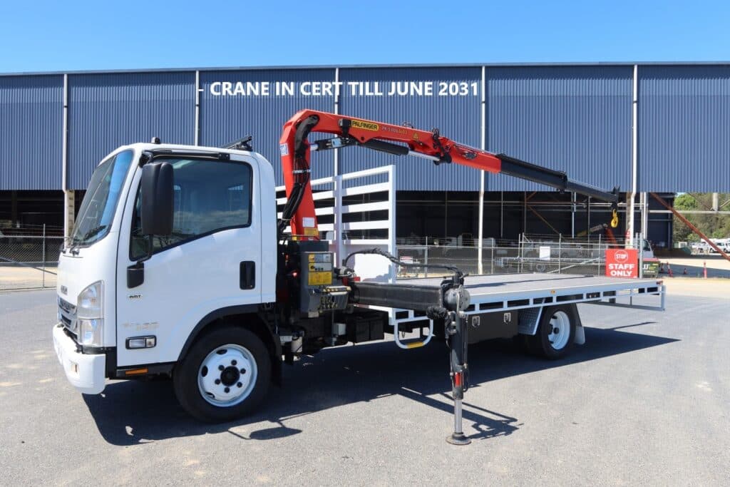 2021 Isuzu NQR 87-190 AMT AUTO LWB - CRANE TRUCK