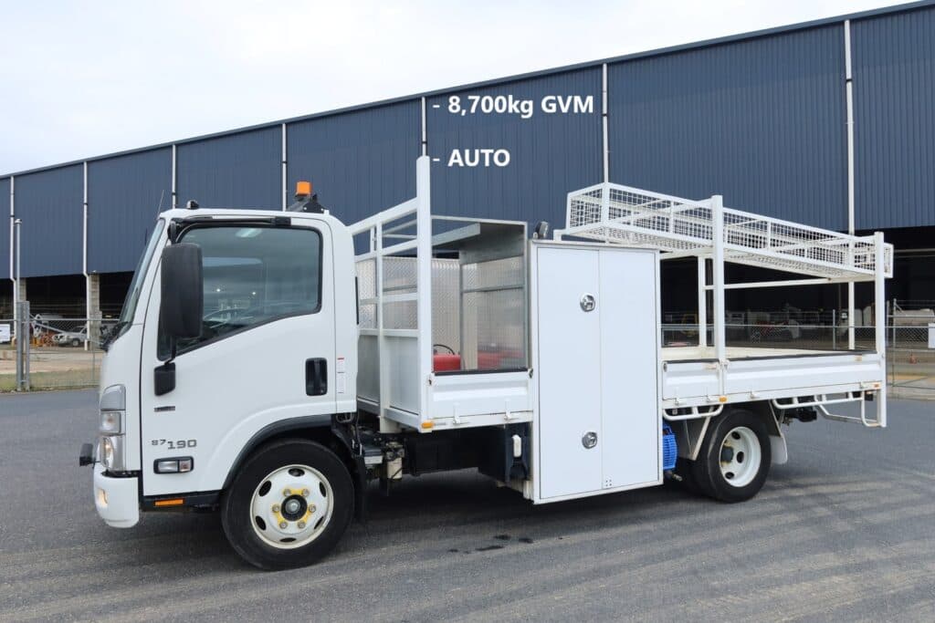 2022 Isuzu NQR 87-190 AMT Auto - SERVICE TRUCK