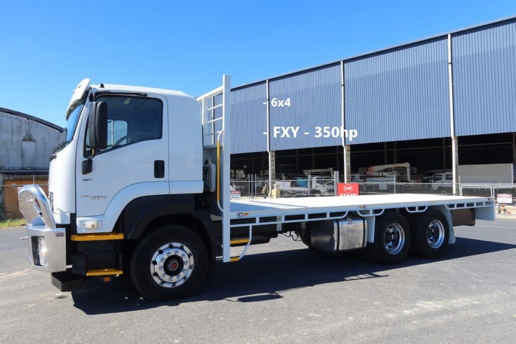 2018 Isuzu FXY 240-350 Auto 6x4 - TRAY TRUCK