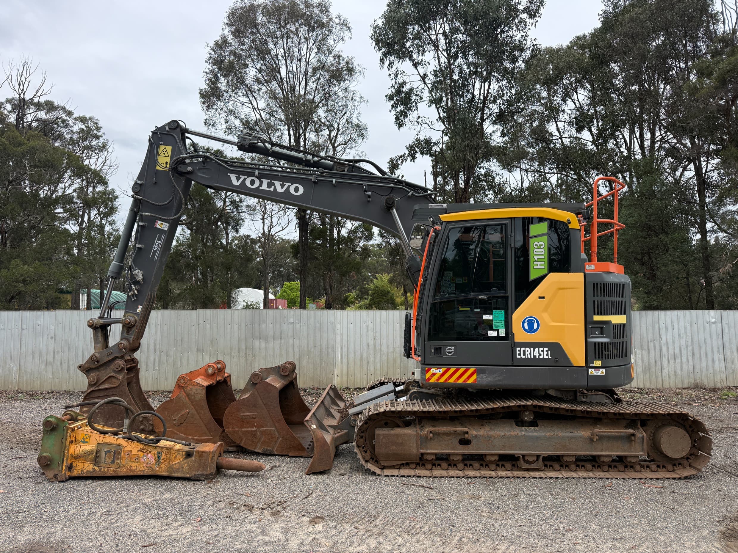 2020 Volvo ECR145EL
