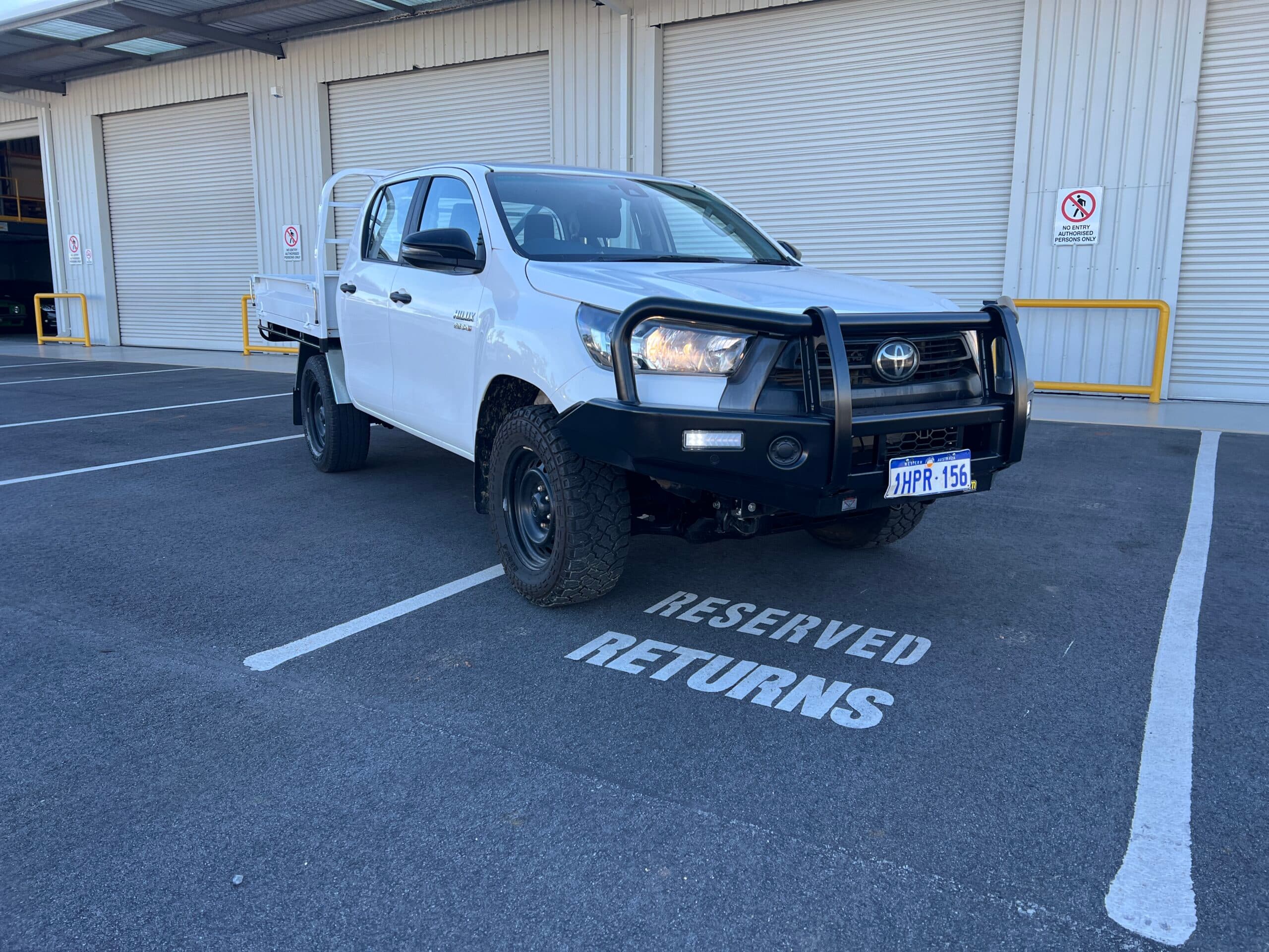 2022 Toyota Hilux Dual Cab Tray – 1HPR156
