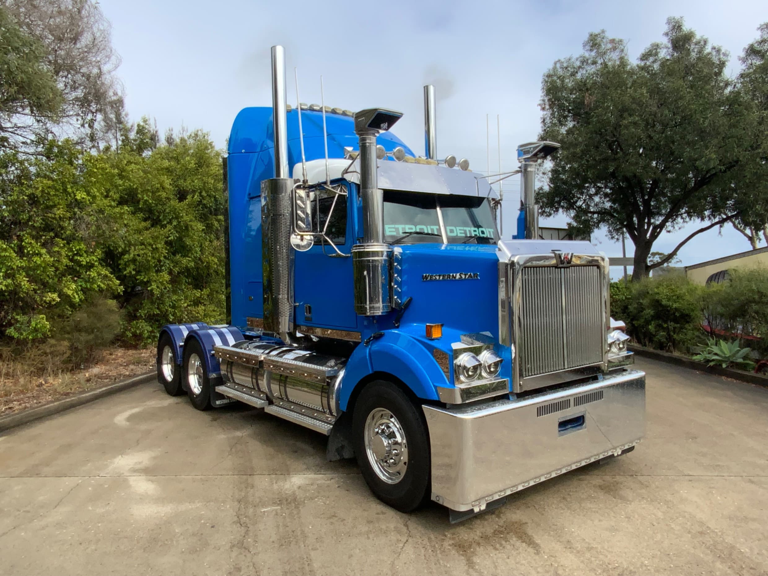 Western Star 4800FX Primemover