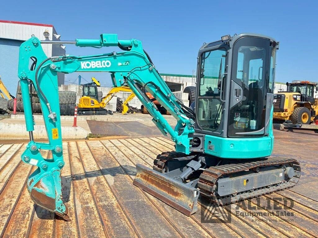2022 KOBELCO SK28SR-6 MINI EXCAVATOR