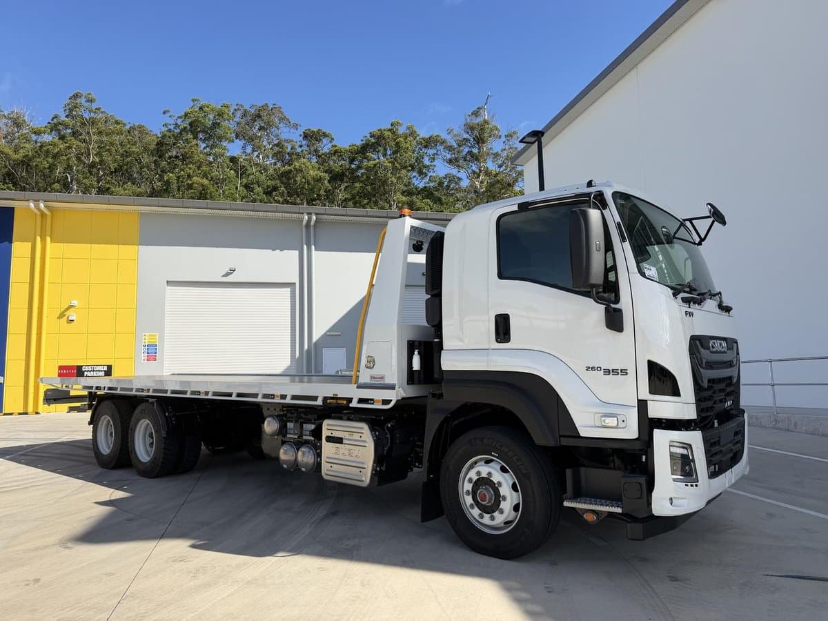 2026 Isuzu F Series FXY 260-355 AT R63