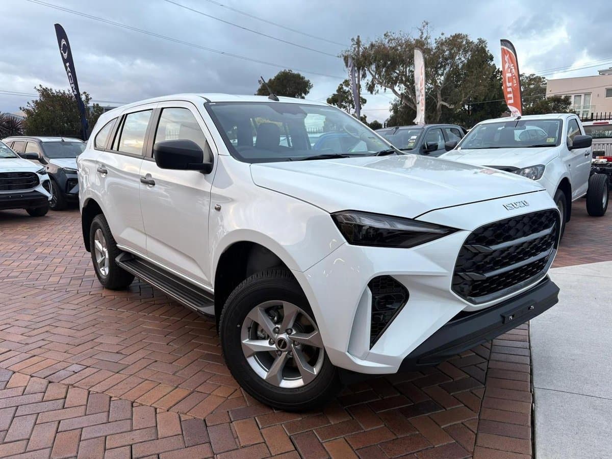 2026 Isuzu MU-X LS-M MY25.5 4x2
