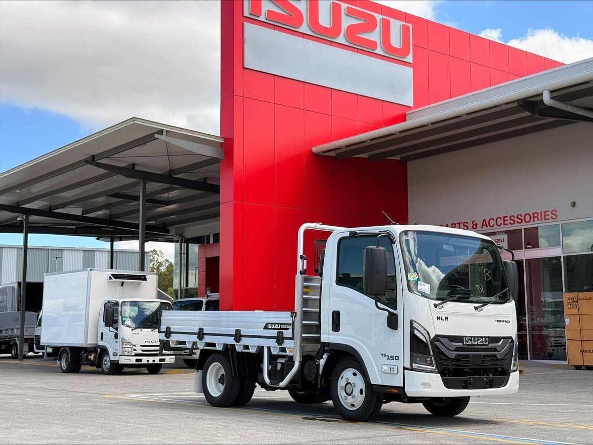 2026 Isuzu N Series NLR 45-150 DT D25 TRAYPACK