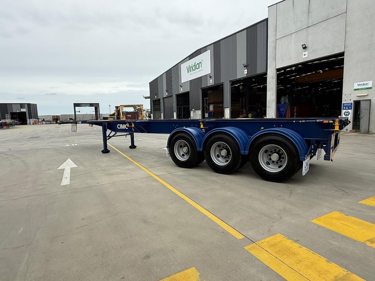 2026 CIMC 40' Skeletal With 3 Way Twist Locks A-Double Compliant