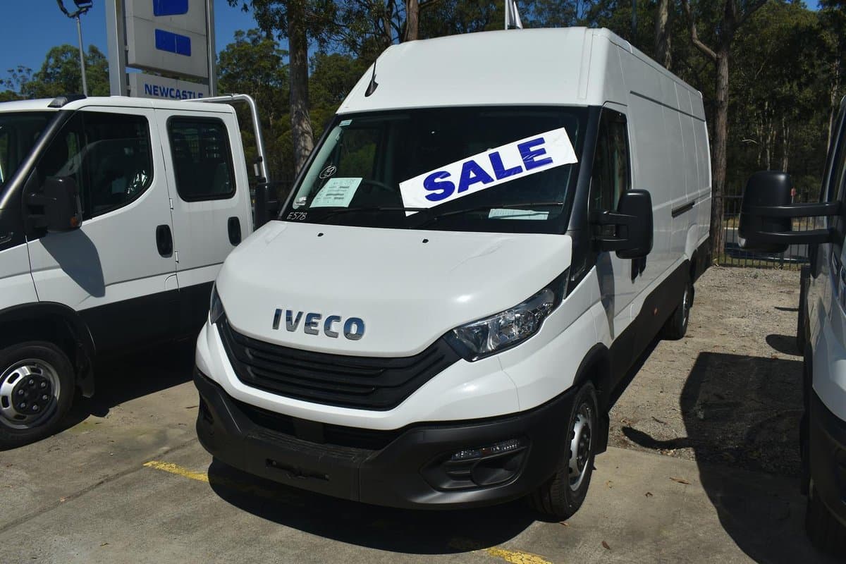 2025 Iveco Daily 35S14V