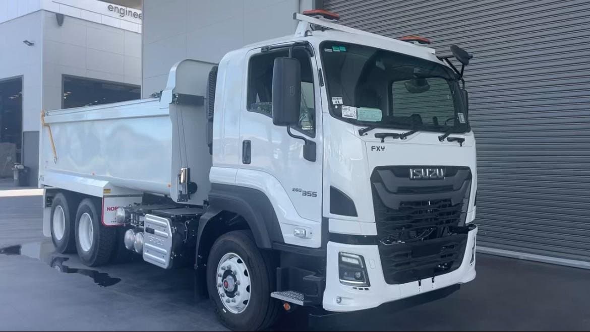 2025 Isuzu F Series FXY 260-355 AT R45