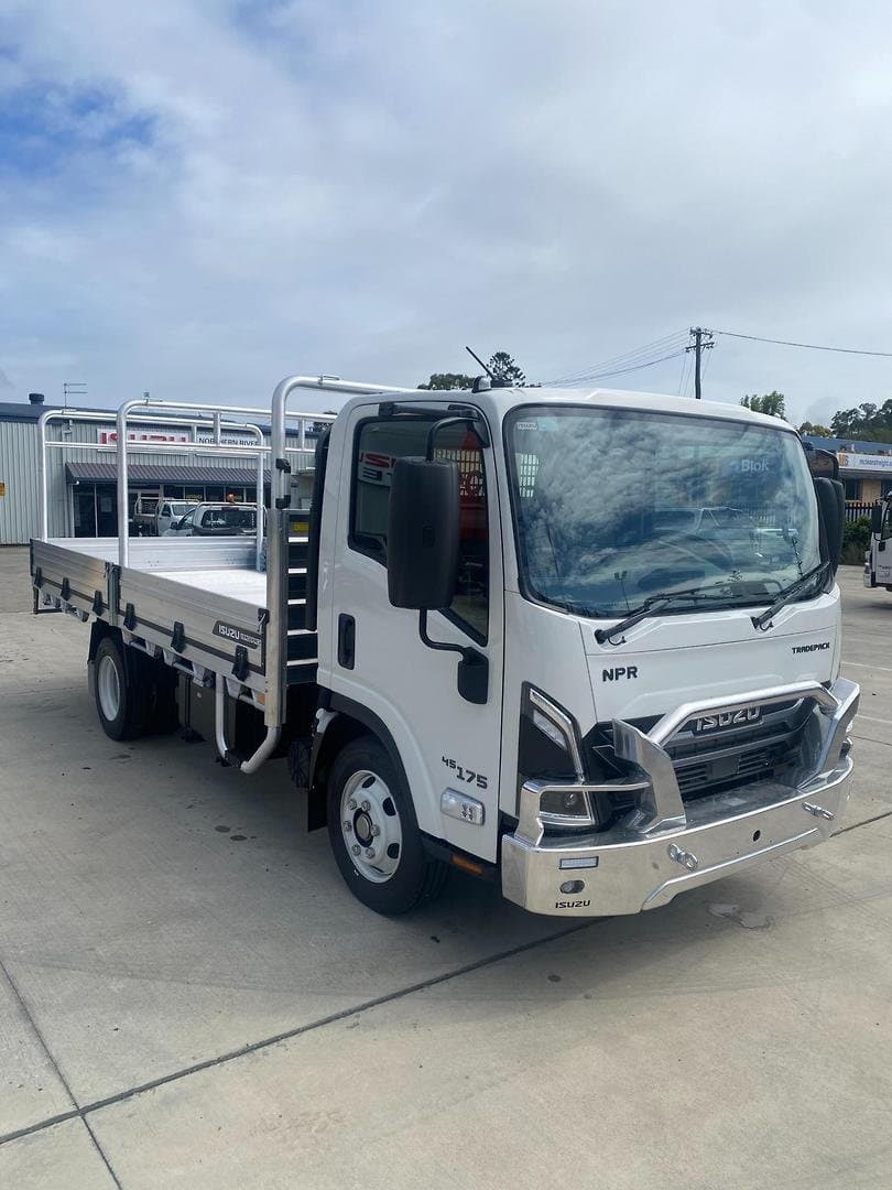 2026 Isuzu Npr Npr 45/65-175 Mt D34 Tradepack NPR NPR 45/65-175 MT D34 TRADEPACK