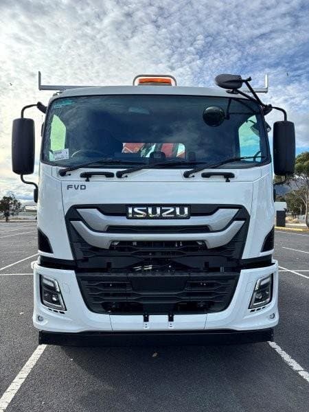 2025 Isuzu F Series FVD 170-300 AT R70