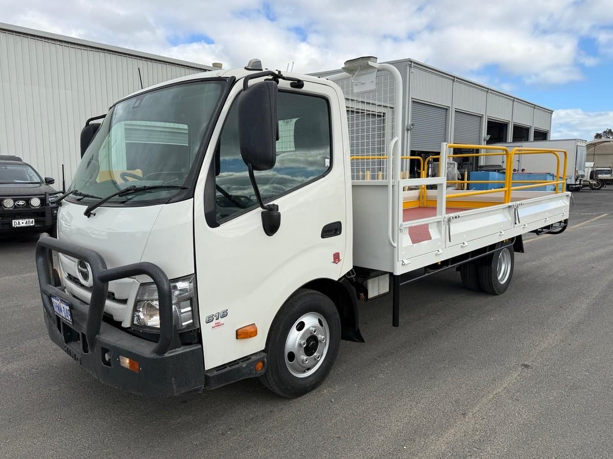 2023 Hino 300 Series 616