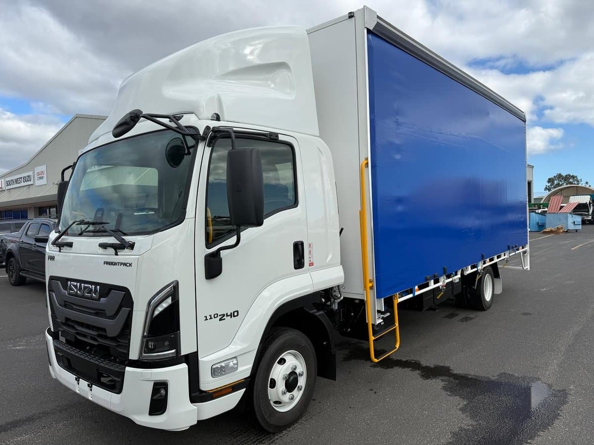 2026 Isuzu F Series FRR 110-240 AM R52 Freightpack