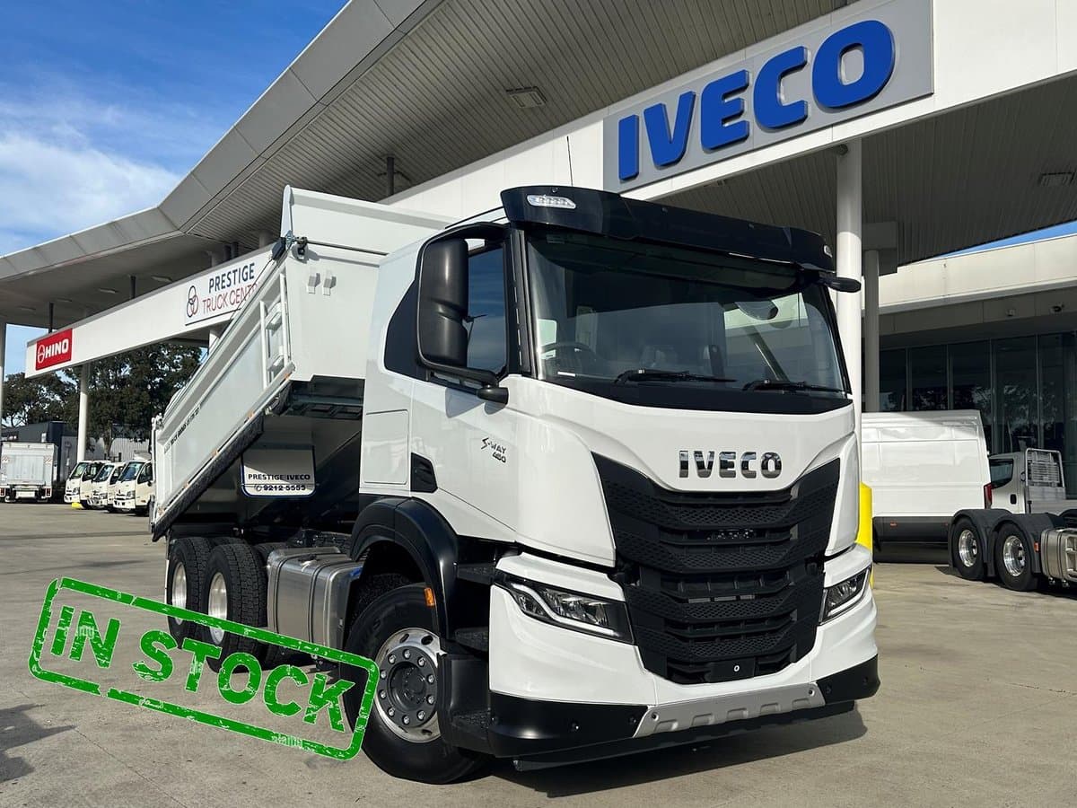 2025 Iveco S-Way AT230
