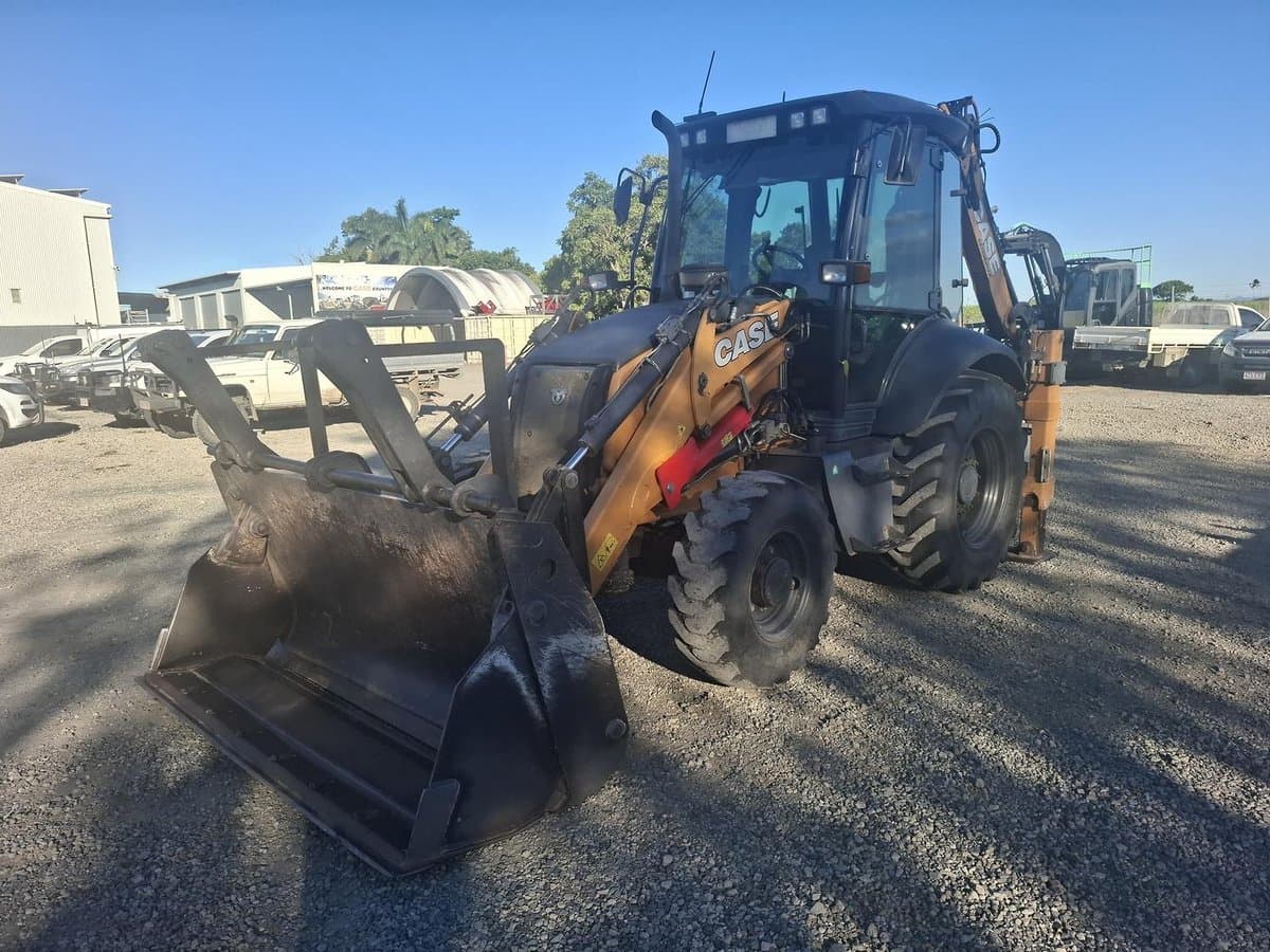 CASE 590St