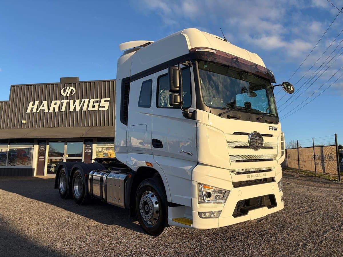 2026 FAW J7 25.660FP