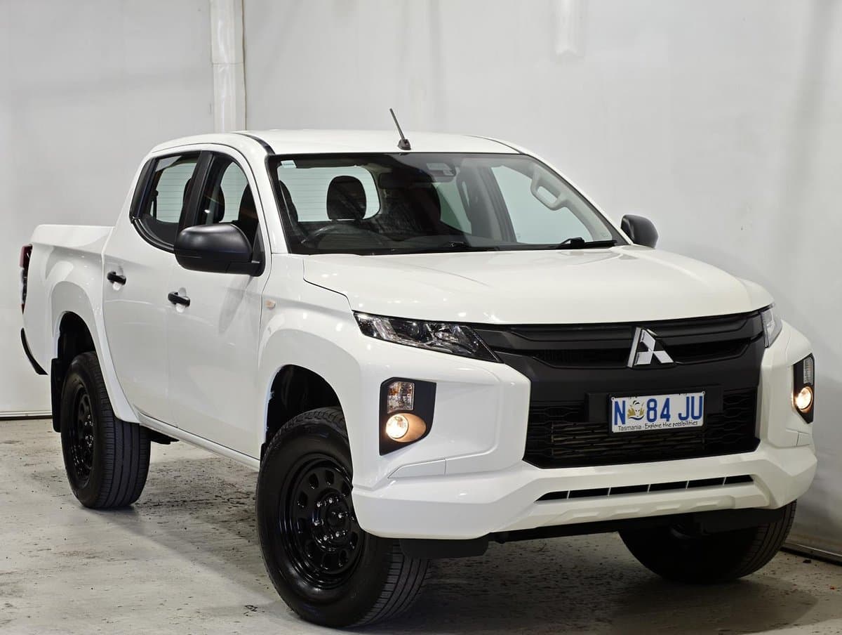 2022 Mitsubishi Triton GLX MR MY22 4X4 Dual Range