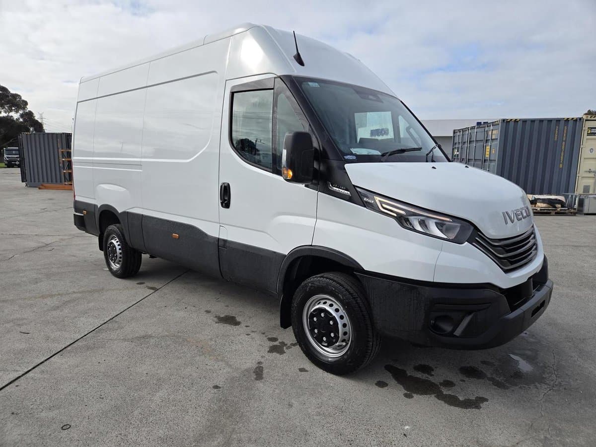 2026 Iveco Daily 42S18V