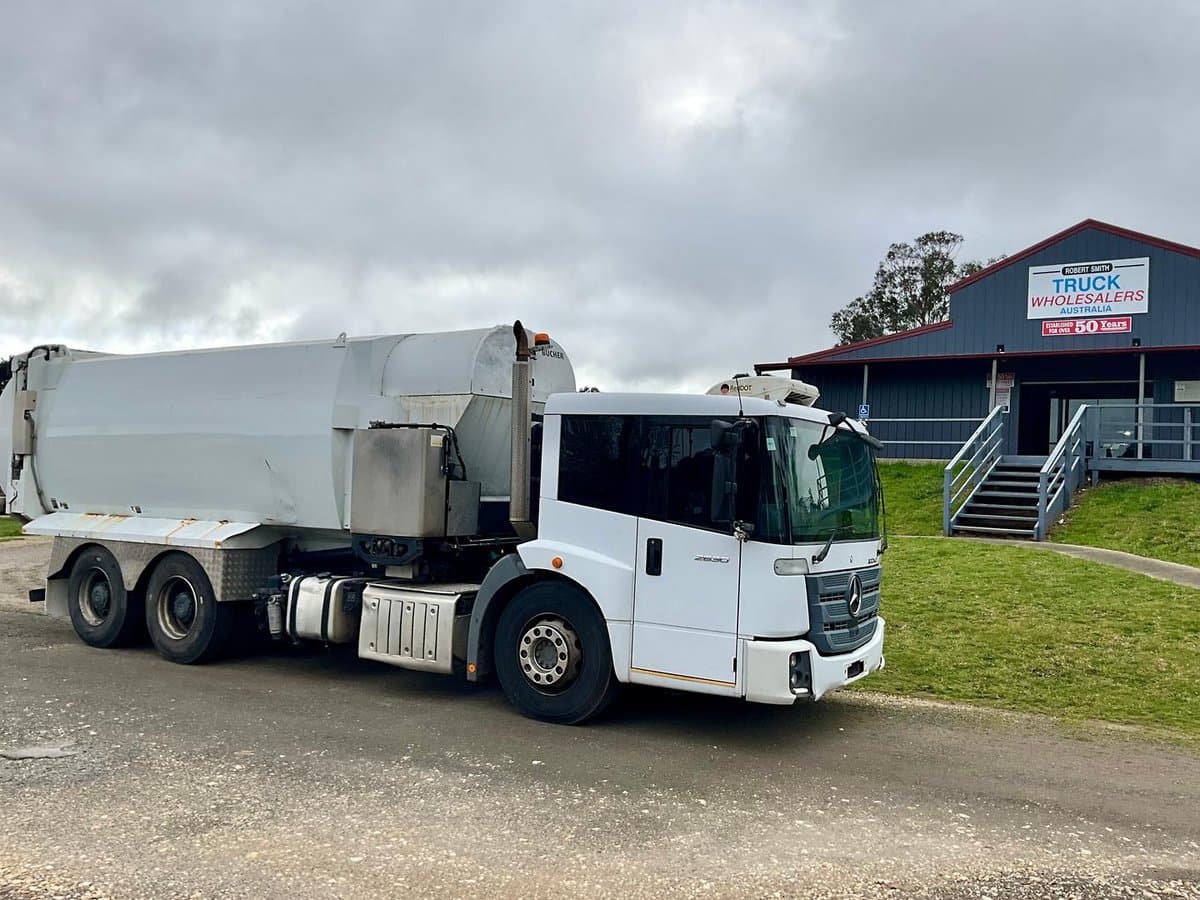 2019 Mercedes-Benz Econic 2630