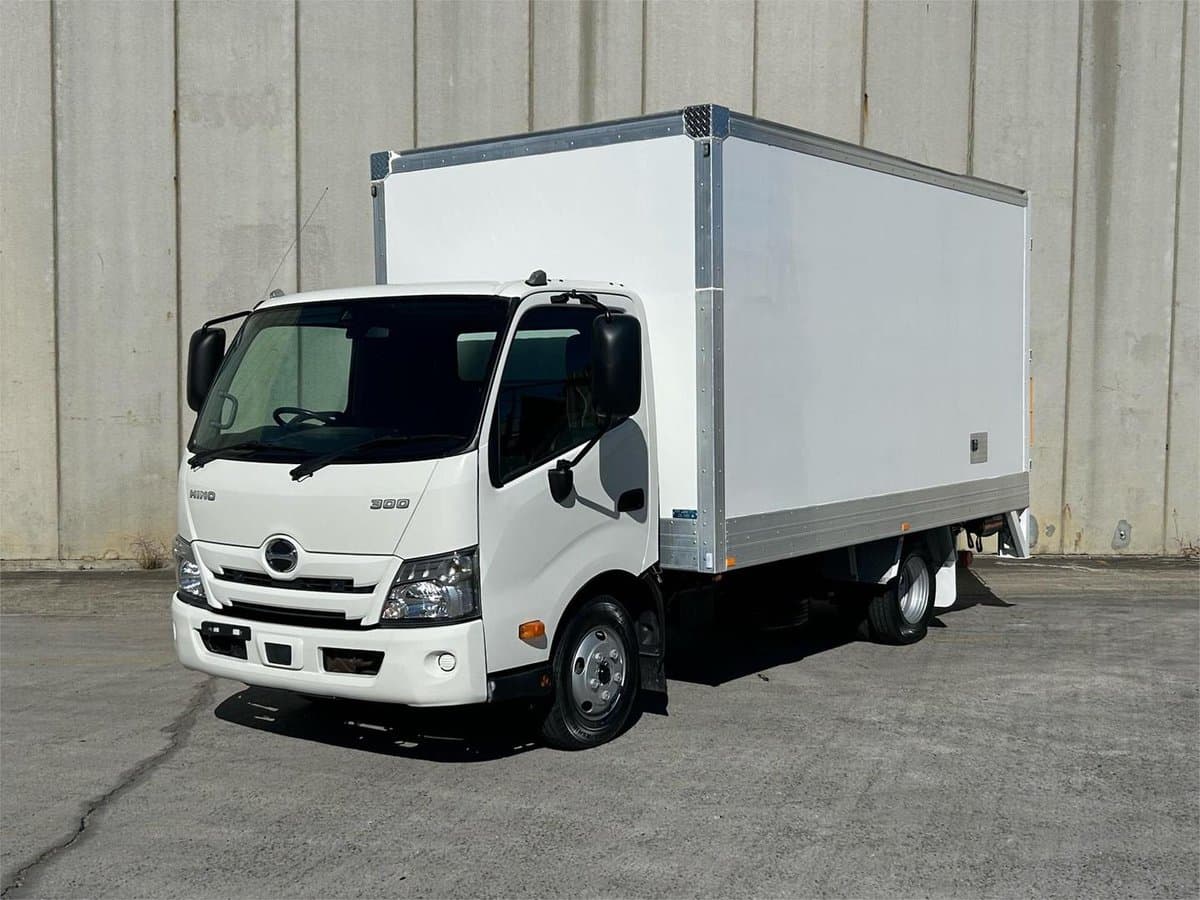 2021 Hino 300 Series 616