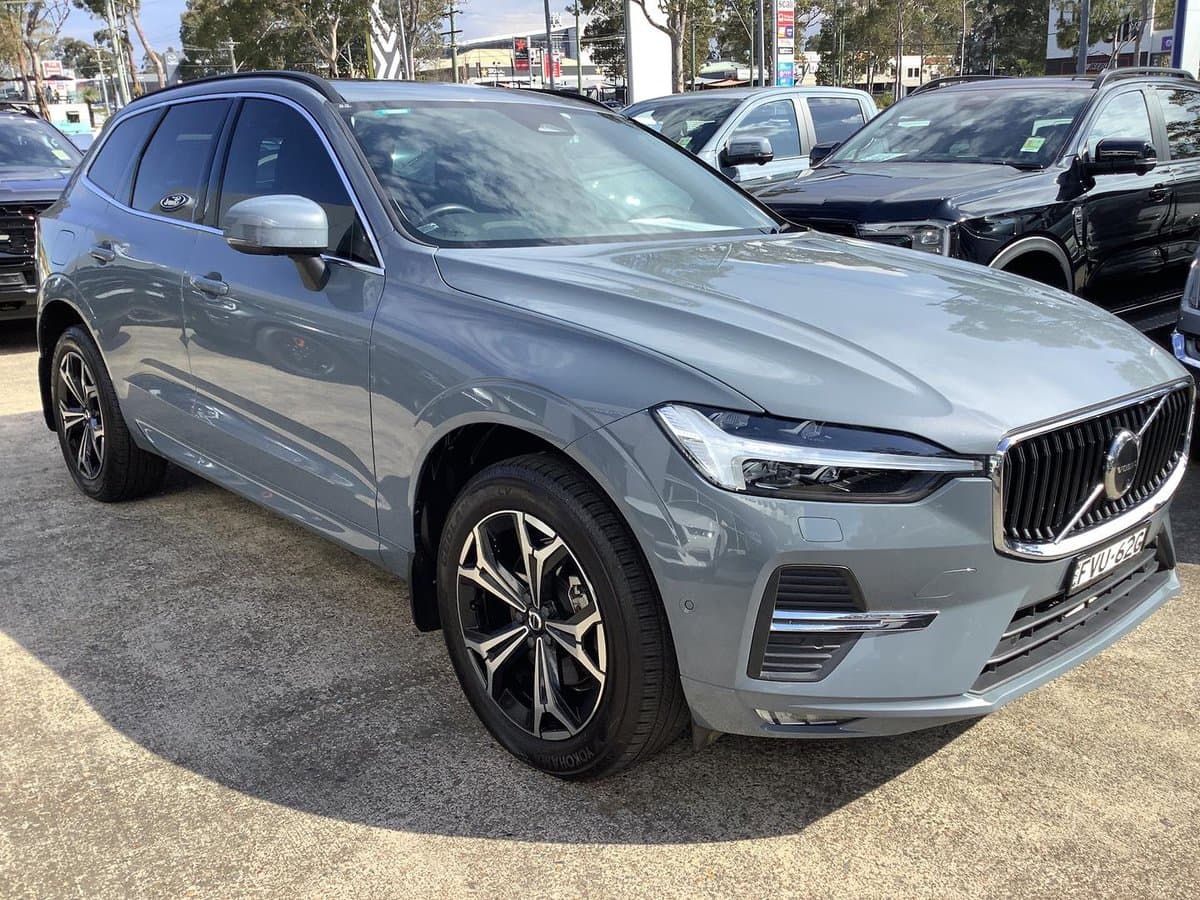 2022 Volvo XC60 B5 Momentum MY22 AWD