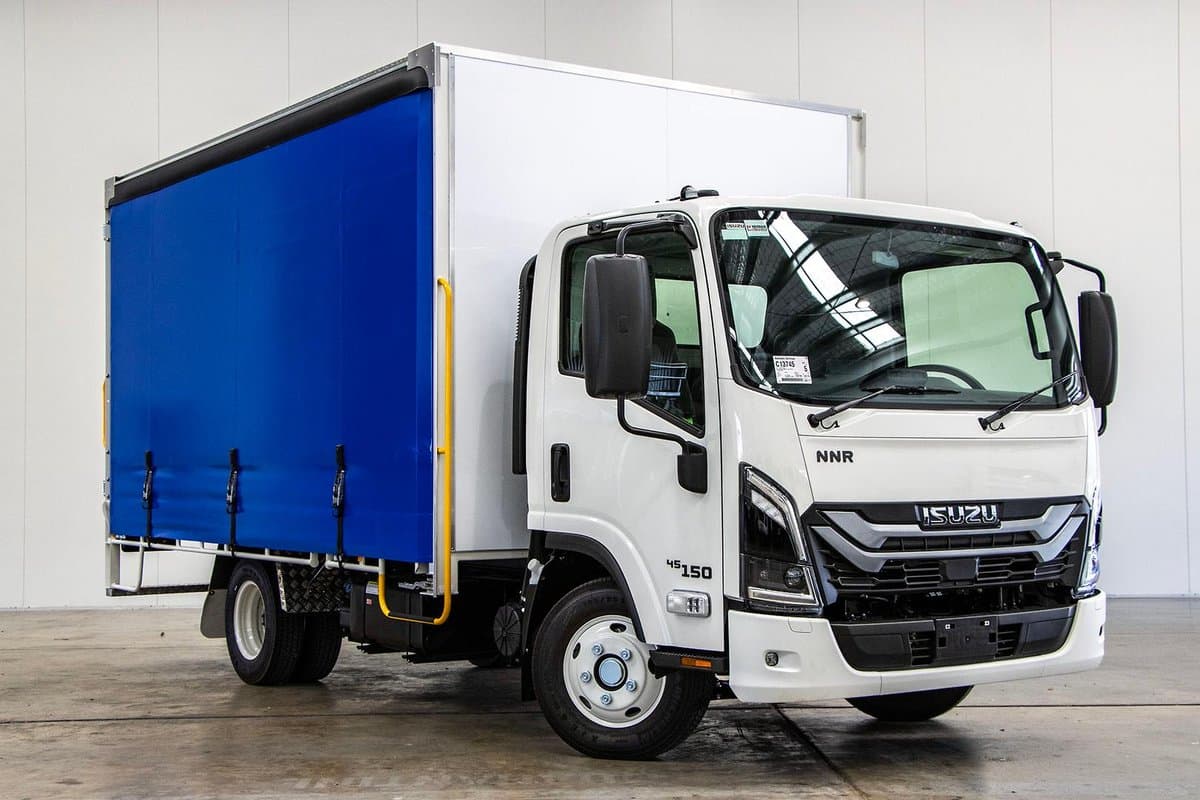 2026 Isuzu N Series NNR 45-150 DT D34